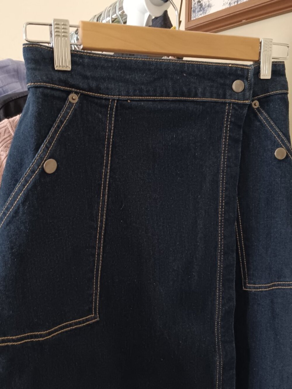 NWT Dark Wash Blue Denim Wrap Skirt Utility Pockets Size 4